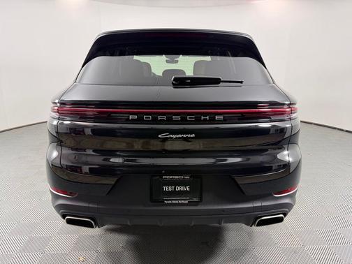 2026 Porsche Cayenne Base