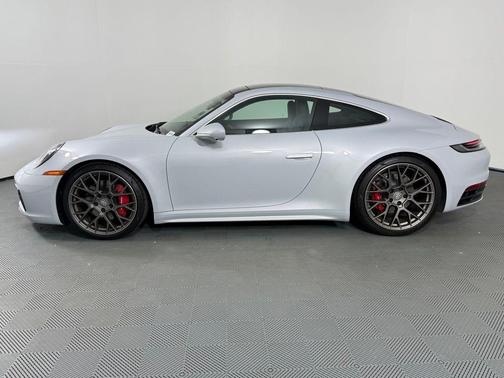 2024 Porsche 911 Carrera 4S