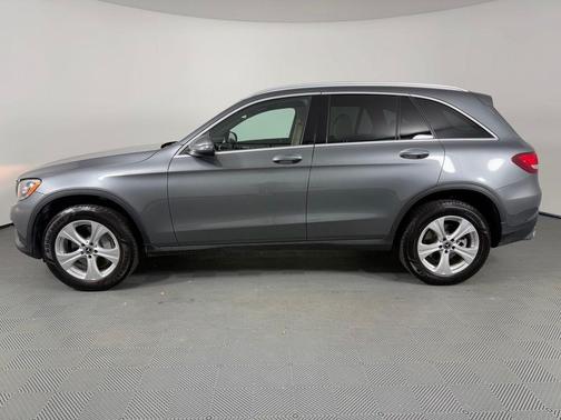2017 Mercedes-Benz GLC 300 Base