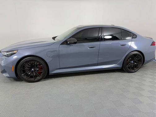 2025 BMW M5 Base