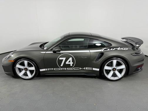2025 Porsche 911 Turbo