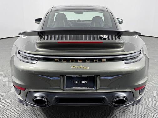 2025 Porsche 911 Turbo