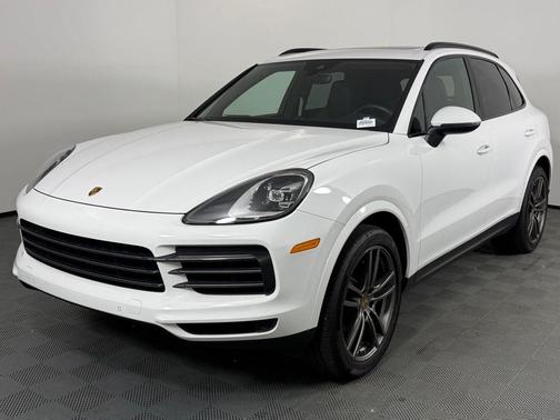 2023 Porsche Cayenne Platinum Edition