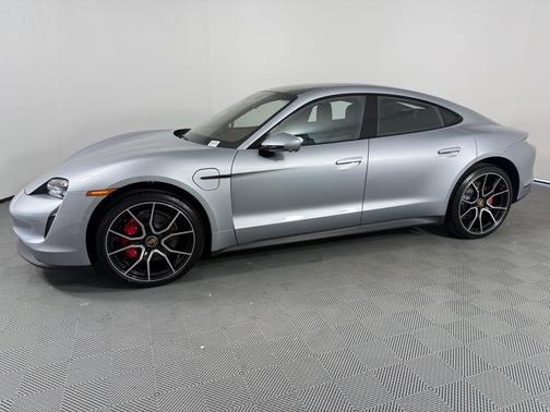 2023 Porsche Taycan 4S