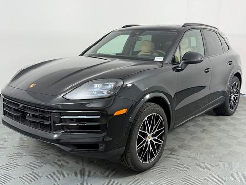 2025 Porsche Cayenne Base