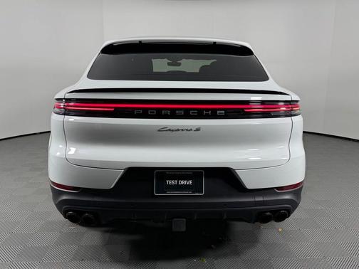 2025 Porsche Cayenne S Coupe AWD