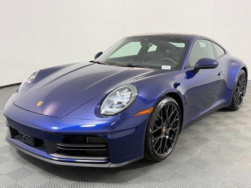 2025 Porsche 911 Carrera