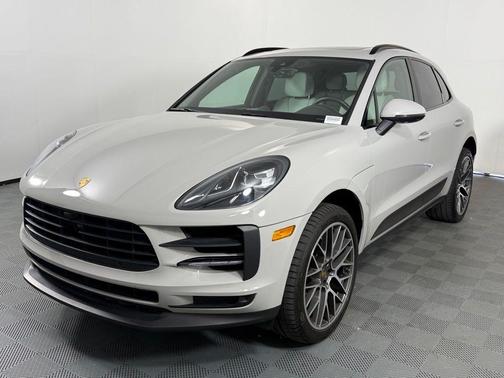 Chalk 2021 Porsche Macan S