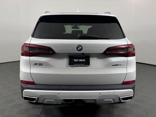 2023 BMW X5 PHEV xDrive45e