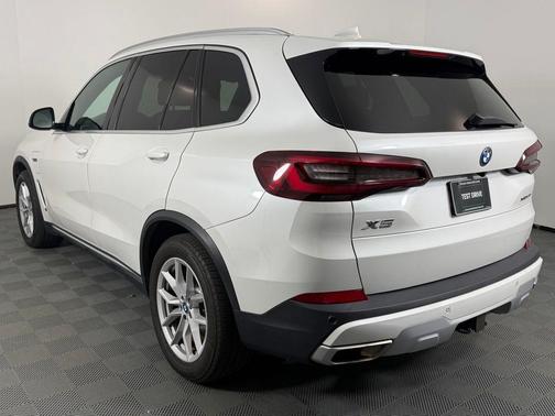 2023 BMW X5 PHEV xDrive45e
