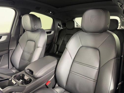 2026 Porsche Cayenne AWD