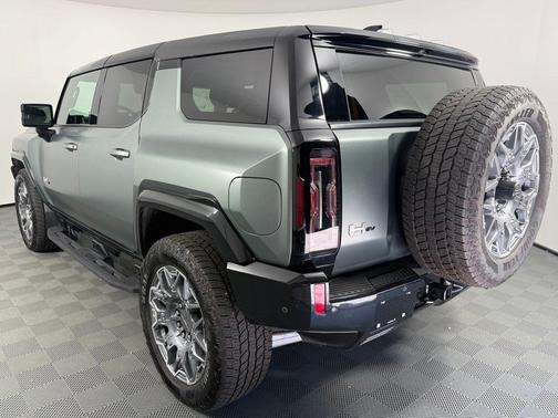 2024 GMC HUMMER EV SUV 3X