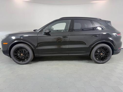 2026 Porsche Cayenne Base