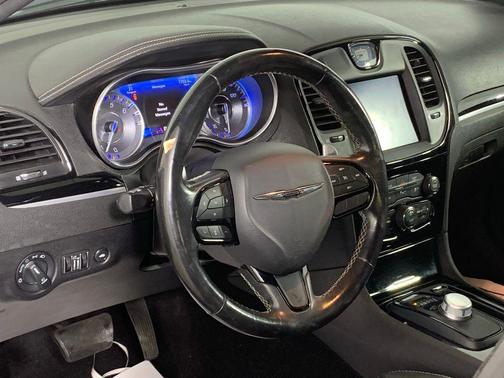 2021 Chrysler 300 S