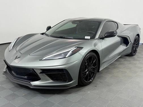 2024 Chevrolet Corvette Stingray w/2LT