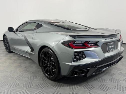 2024 Chevrolet Corvette Stingray w/2LT