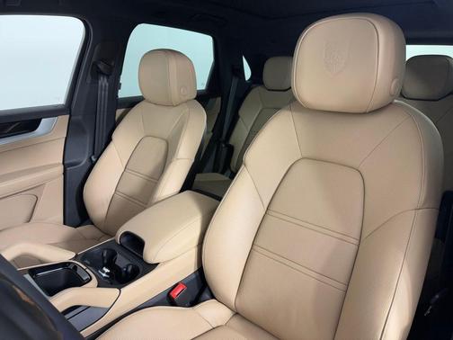 2026 Porsche Cayenne S