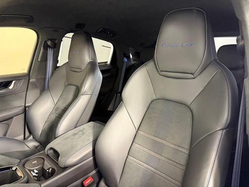 2024 Porsche Cayenne Turbo GT