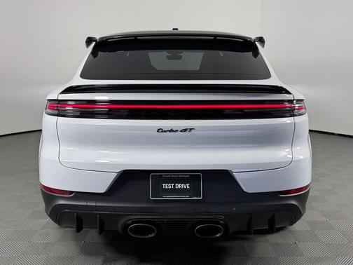 2024 Porsche Cayenne Turbo GT
