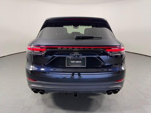 2022 Porsche Cayenne Platinum Edition