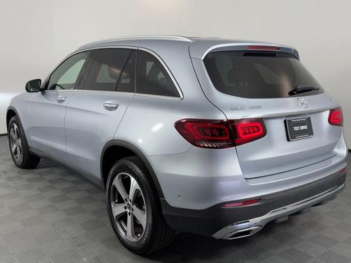 2022 Mercedes-Benz GLC 300 Base 4MATIC
