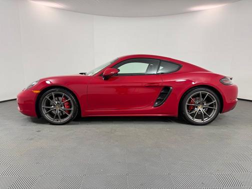 2024 Porsche 718 Cayman S