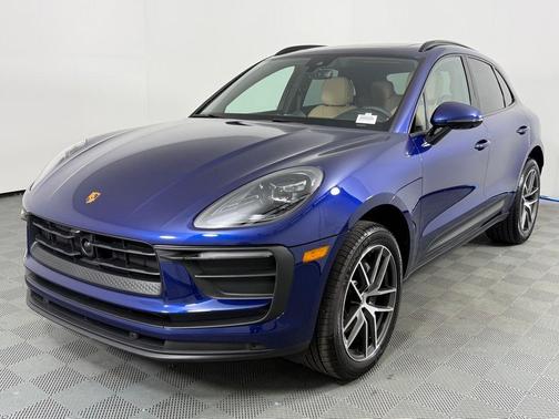 2026 Porsche Macan Base