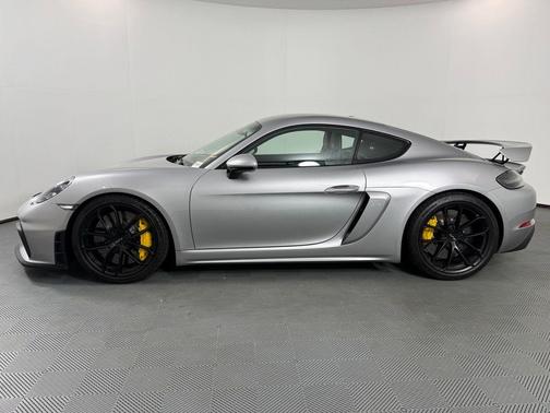 GT Silver Metallic 2020 Porsche 718 Cayman GT4