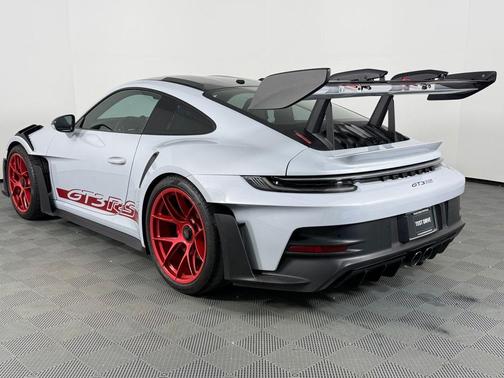 2023 Porsche 911 GT3 RS