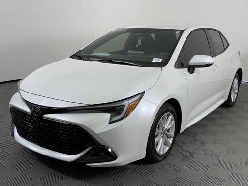 2023 Toyota Corolla Hatchback SE