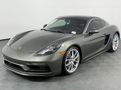 2024 Porsche 718 Cayman Style Edition