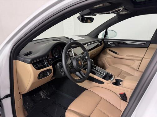White 2026 Porsche Macan Base