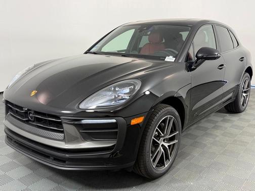 2025 Porsche Macan T