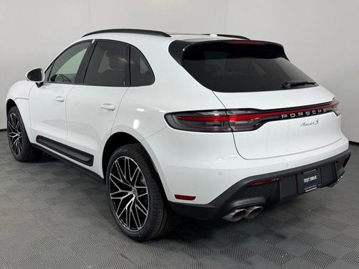 2026 Porsche Macan S