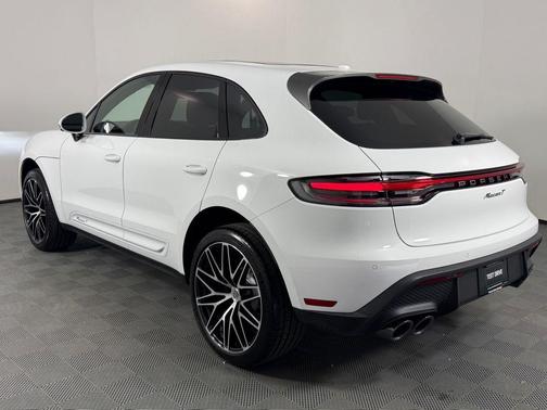 2026 Porsche Macan T