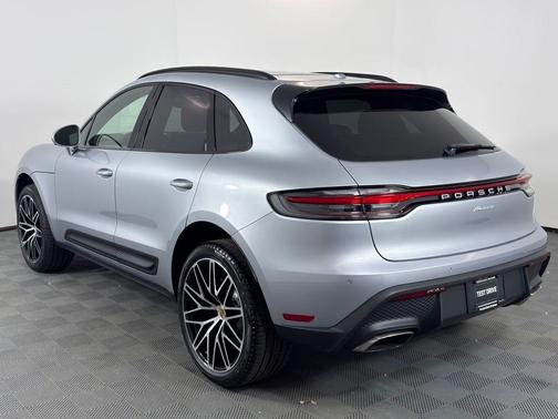 Dolomite Gray 2026 Porsche Macan Base