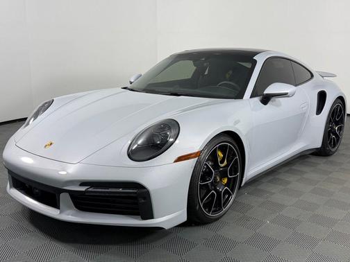2024 Porsche 911 Turbo S