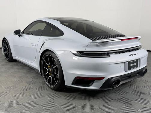 2024 Porsche 911 Turbo S