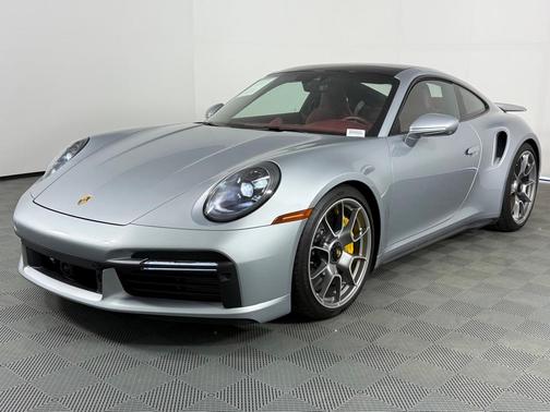 2022 Porsche 911 Turbo S