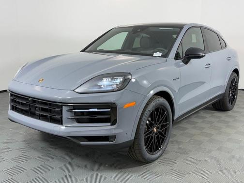 2026 Porsche Cayenne Base