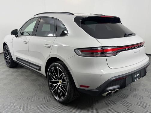 2026 Porsche Macan S