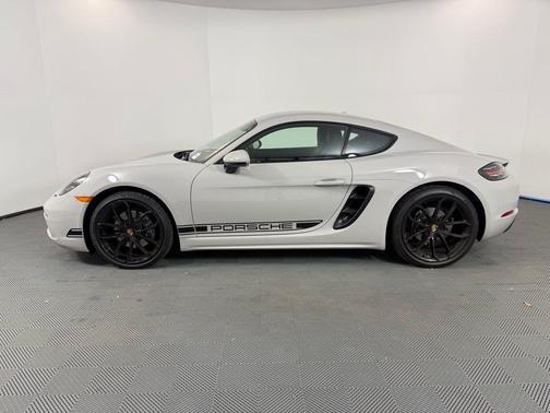 2024 Porsche 718 Cayman Style Edition