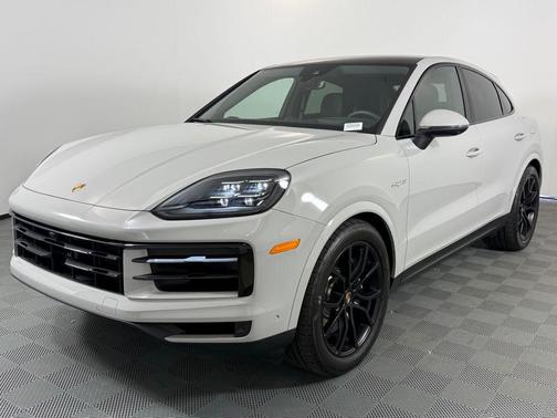 2025 Porsche Cayenne S