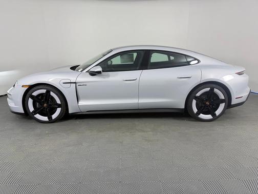 2025 Porsche Taycan Base