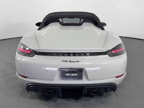 2021 Porsche 718 Spyder Base