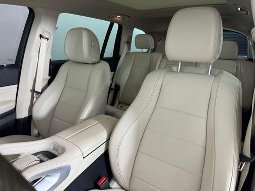 2022 Mercedes-Benz GLS 450 4MATIC