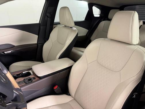 Eminent White Pearl 2024 Lexus RX 350 Premium Plus