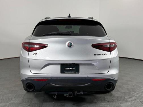 2019 Alfa Romeo Stelvio Ti