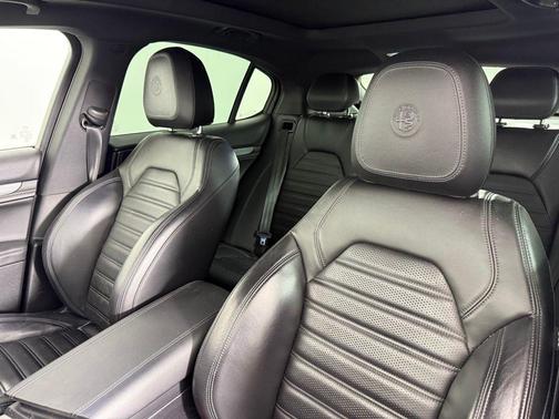 2019 Alfa Romeo Stelvio Ti