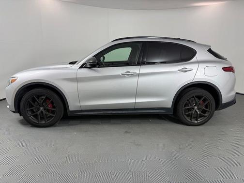 2019 Alfa Romeo Stelvio Ti
